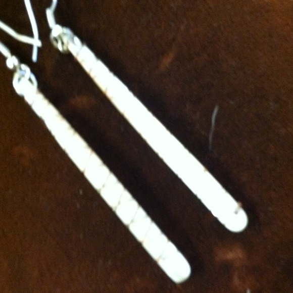 Mother of pearl copper wrapped earrings - Picture 2 of 4