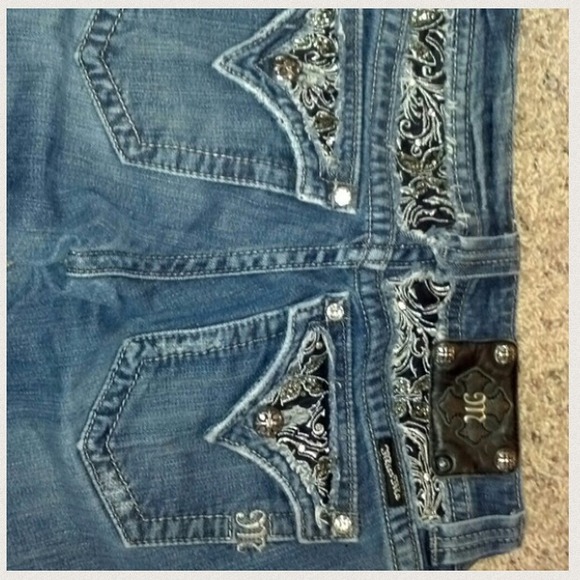 👏REDUCED👏 Miss Me Jeans!!