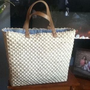 ☀Straw bag perfect for the beach! ☀