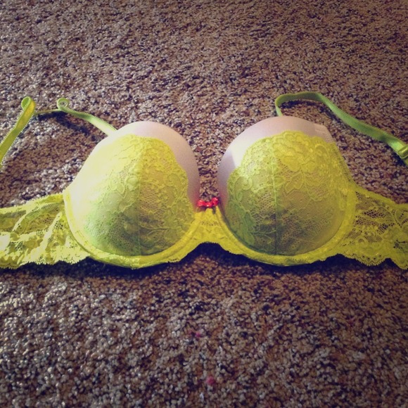Victoria's Secret Dream Angel Bra