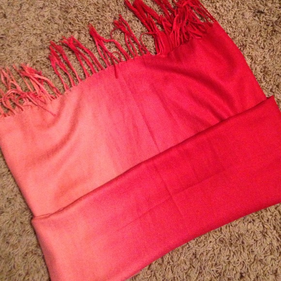 3 new scarf! 😘❤️👍 - Picture 3 of 4