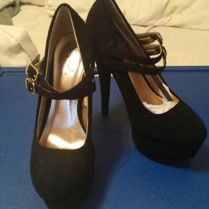 Black Platform Heels w/ double Mary Jane straps