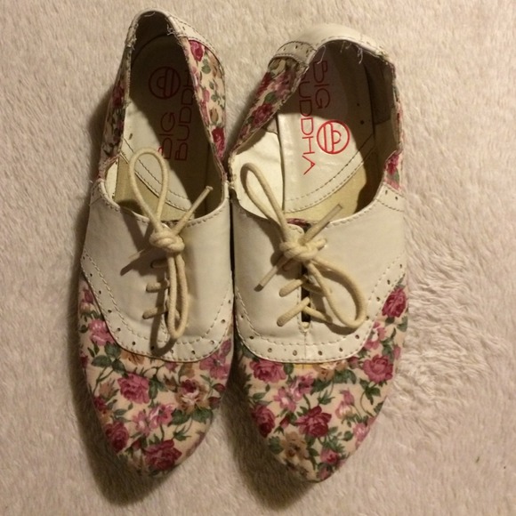 Big Buddha 8.5 Lace Up Floral Print Oxford Shoes