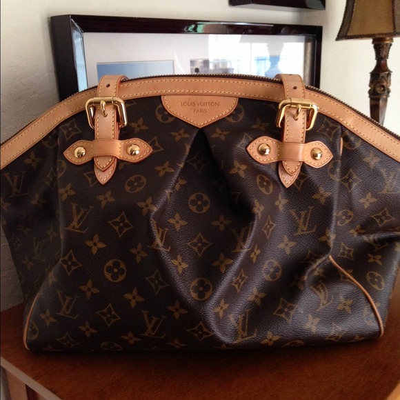 Louis Vuitton Tivoli GM - REDUCED!!