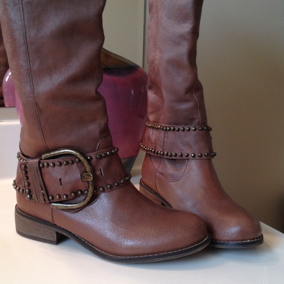 Genuine leather Johnson Boots by Luxe - Picture 2 of 4