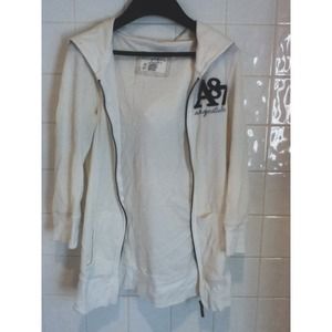 •Aeropostale white stretch sweater•