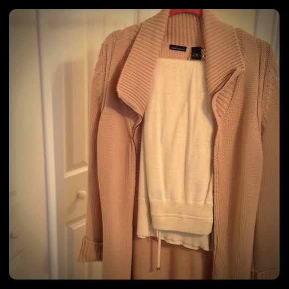 VICTORIA SECRET SWEATER AND SKIRT SET