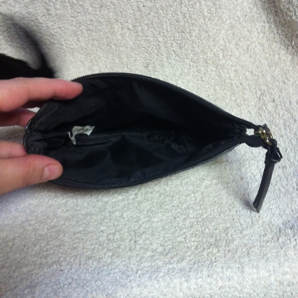 Bundled!! - Picture 2 of 4