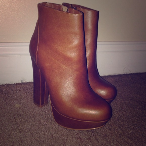 Steve Madden Booties