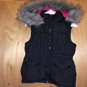 Girls Aeropostale Vest