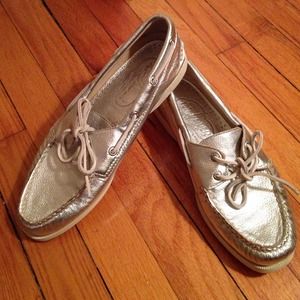 Sperry topside silver metallic shoes