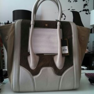 Pour la victoire butler handbag