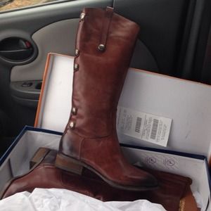 Arturo Chiang brown leather boots size 9