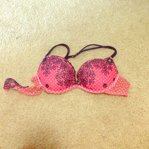 Victoria's Secret bra very cute