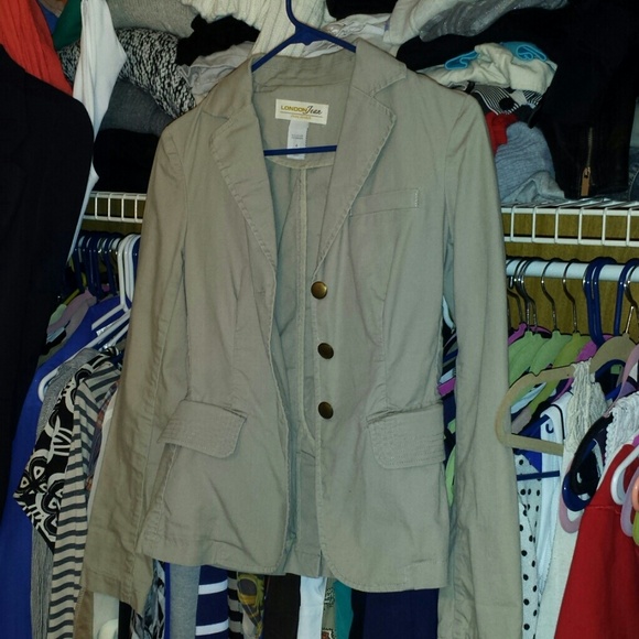 Khaki Blazer VS
