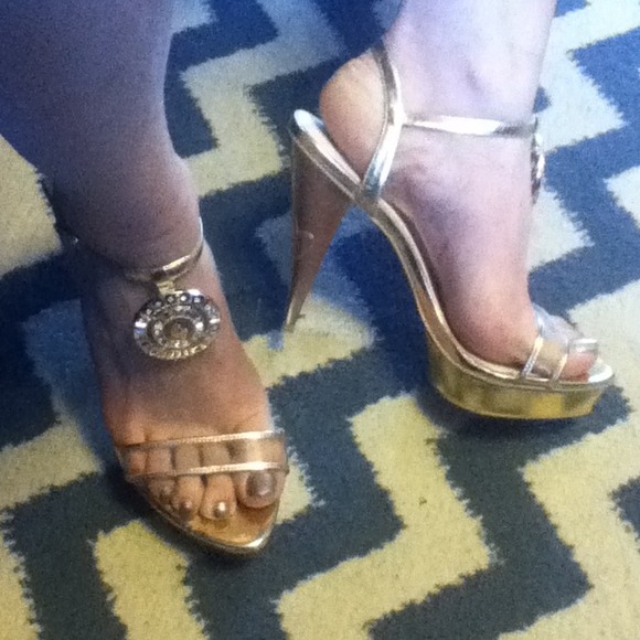 Baby Phat heels!