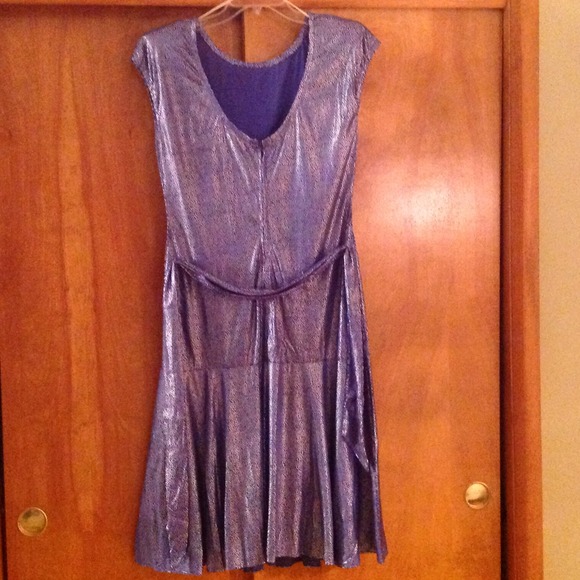 DONATED Blue dress - Picture 2 of 3