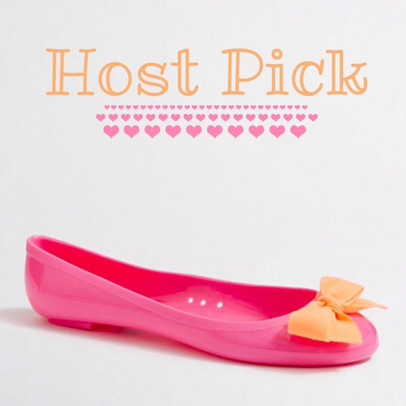 J. Crew Shoes - 🎉HP 1/20🎉J. Crew Flats in Pink & F21 Ombré Skirt
