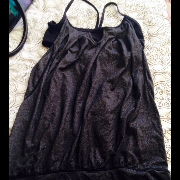 ✨RESERVED FOR @lilpapaya22.    Lulu tank