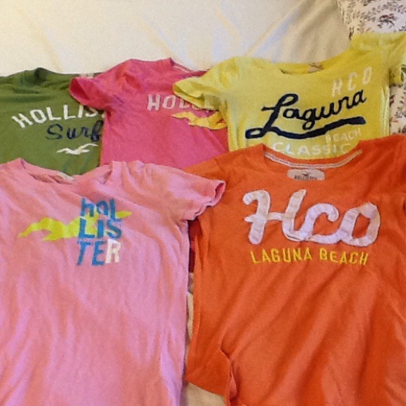 Hollister Graphic Tee Bundle