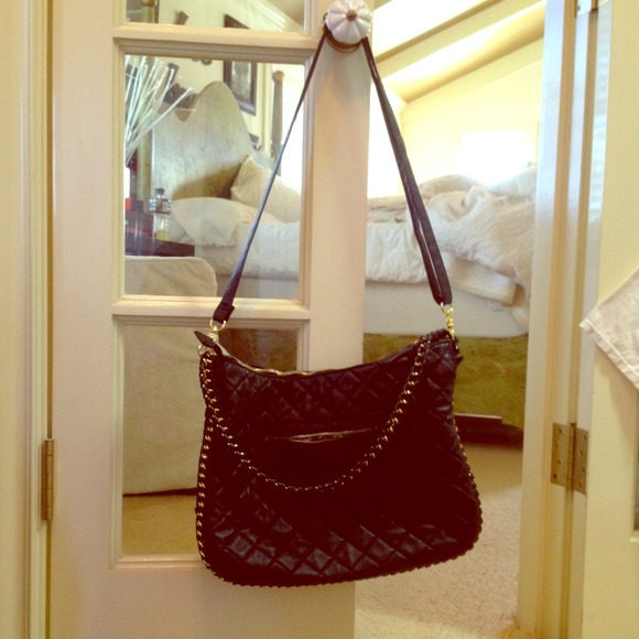 ❌❌SOLD❌❌Cross body or shoulder bag