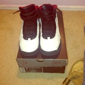 🚫SOLD ON EBAY🚫 Air Jordan 10s Chicago Bull