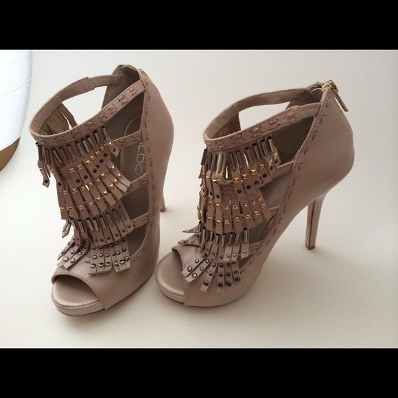 ❌❌Sold***Aldo fringe heels❌❌