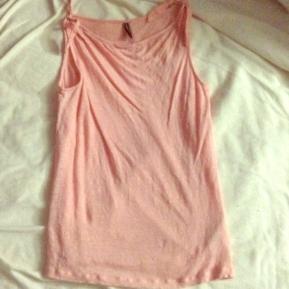 Coral tank top - Picture 1 of 1