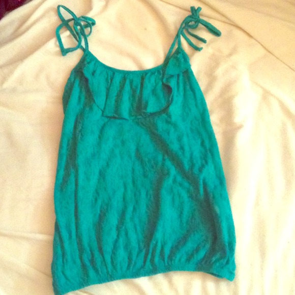 Vanity Tank