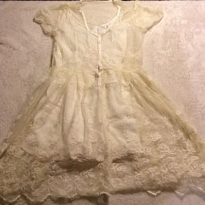 Cream Sheer Large Lace Thistlepearl Dress w/ Slip