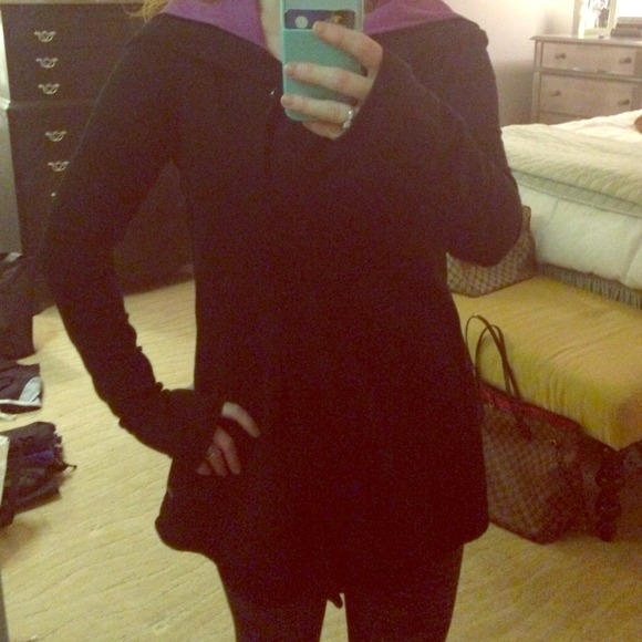 Lululemon black with ombré purple hooded jacket