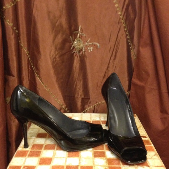 bundled stuart weitzman heels