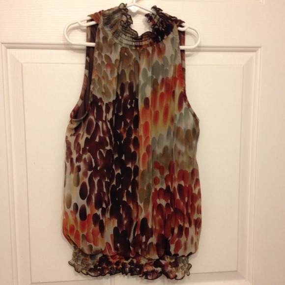 Great Condition Sleeveless Dressy Top