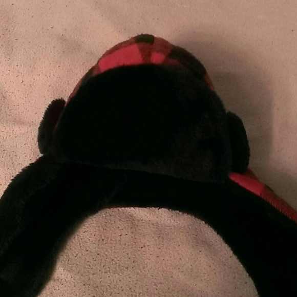 Hat - Picture 2 of 3