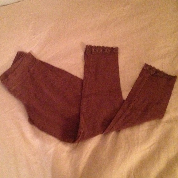 Leggings with lace detail
