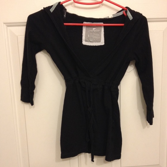 Very Cute Black Quarter Sleeve Low Cut Shirt