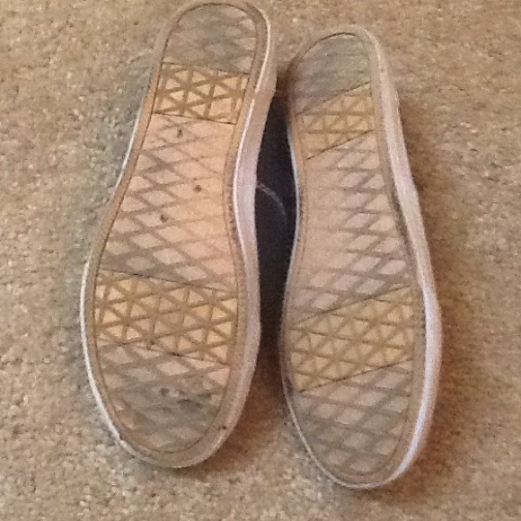 SOLD SOLD SOLD - Picture 4 of 4