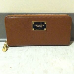 Michael Kors Brown Continental Wallet