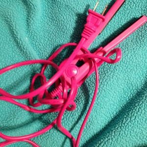 mini flat iron! 💕