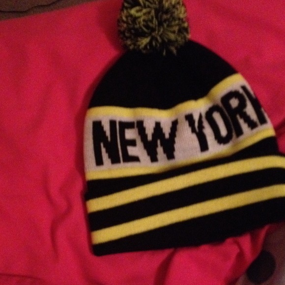 New York beanie