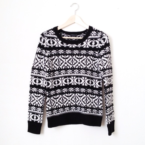UNAVAILABLE -- ✨HP!✨ Theory wool sweater!