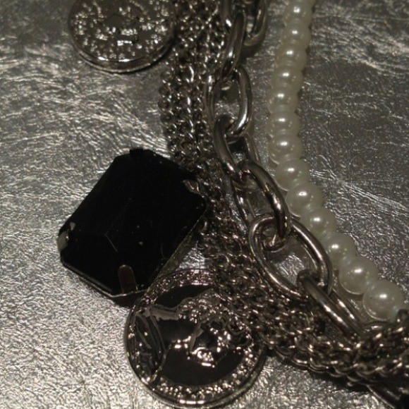 🔥🔥SALE NWT Multi-strand Bracelet. - Picture 2 of 4