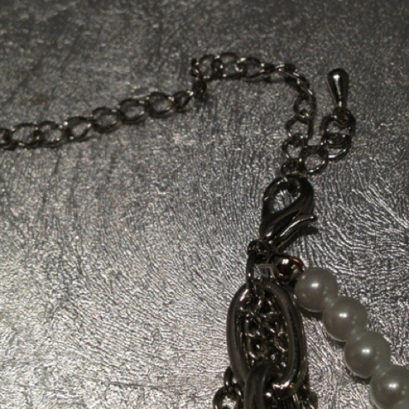 🔥🔥SALE NWT Multi-strand Bracelet. - Picture 3 of 4