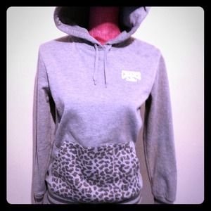NWOT!! Grey Crooks & Castles Hoodie!!