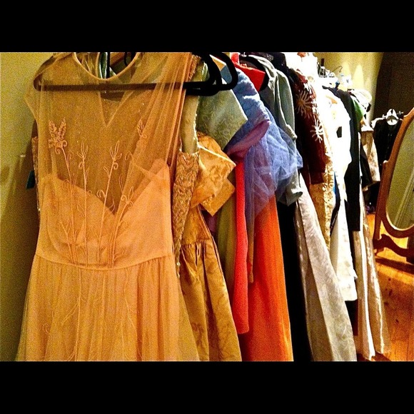 OUT OF TOWN until Spring... Closed 'til then! - Picture 2 of 4