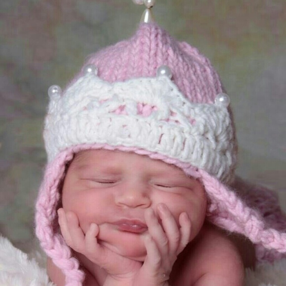 Princess hats - Picture 2 of 3