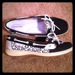 🚫SOLD🚫 Black Leopard Sperry's