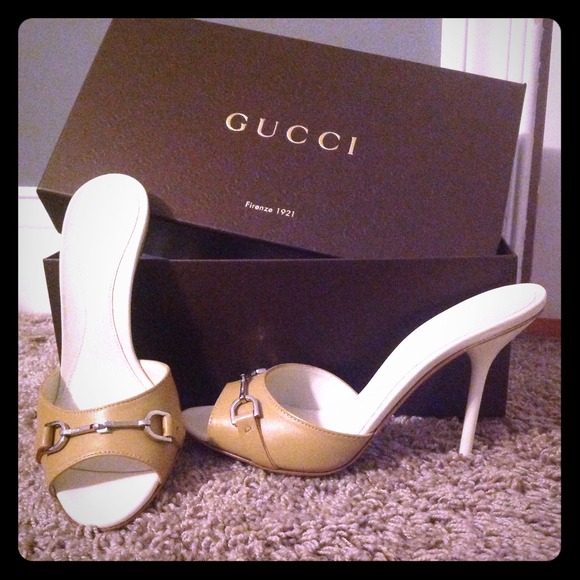Gucci Shoes - ☆★ host pick★☆100% authentic!!!!! Gucci sz 7 heels