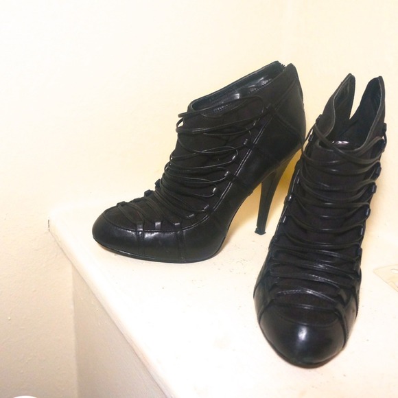 Winter booties! - Picture 1 of 1