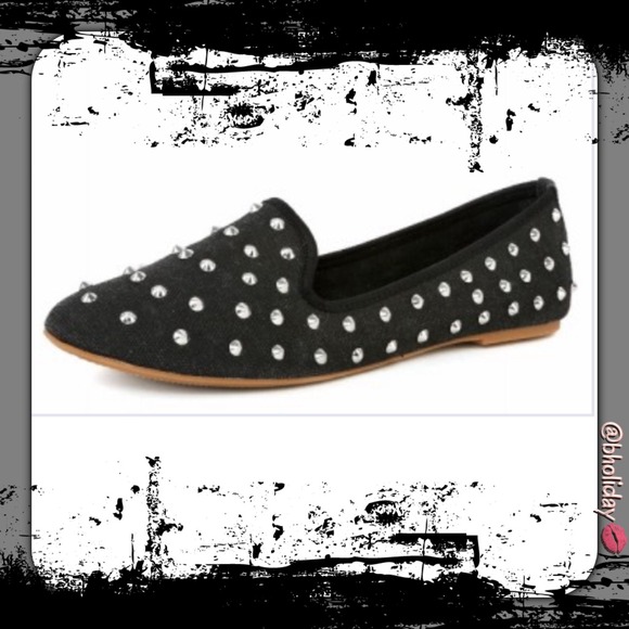 bamboo Shoes - ♣️CANVAS STUDDED FLATS w/SPIKES Sz 7.5